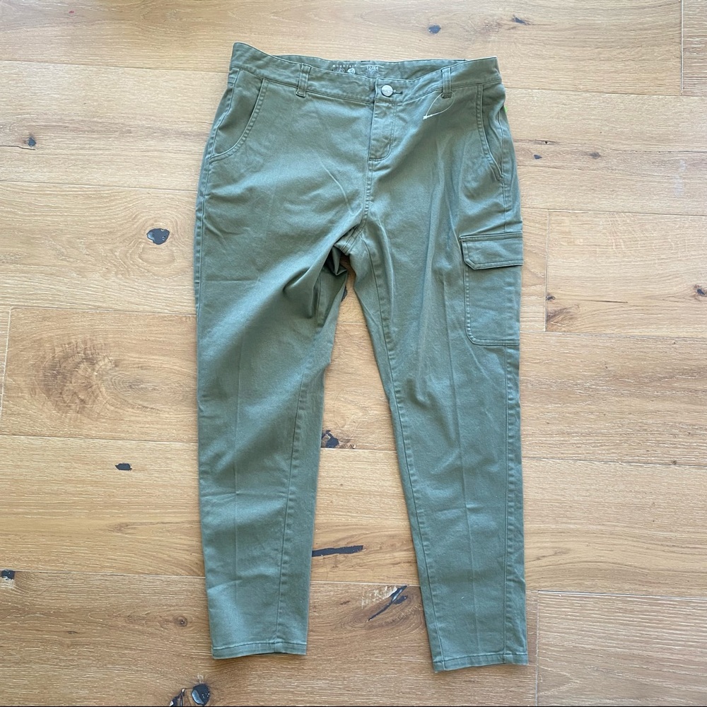 Mountain Hard Wear Women’s Green Outdoor Pants Size 12/44